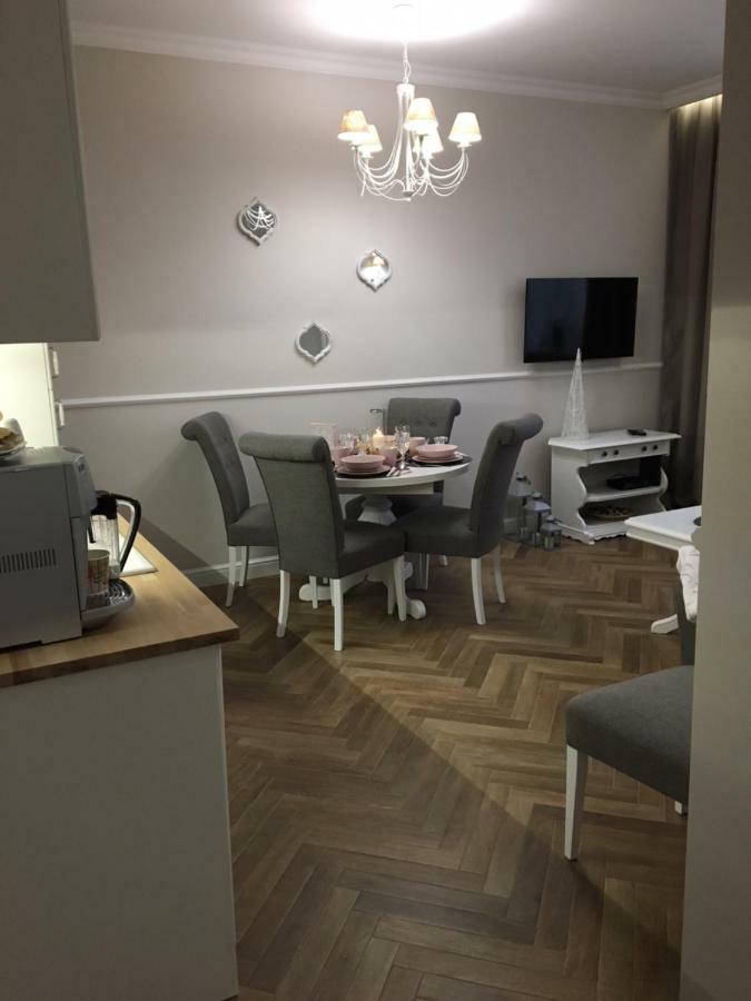 Family & Business Sauna Apartments Sienkiewicza No1 Centrum Plac Lliteratow- Piekny Apartament - 1 Bedroom With Private Sauna, Bath With Hydromassage, Parking Кельце Экстерьер фото