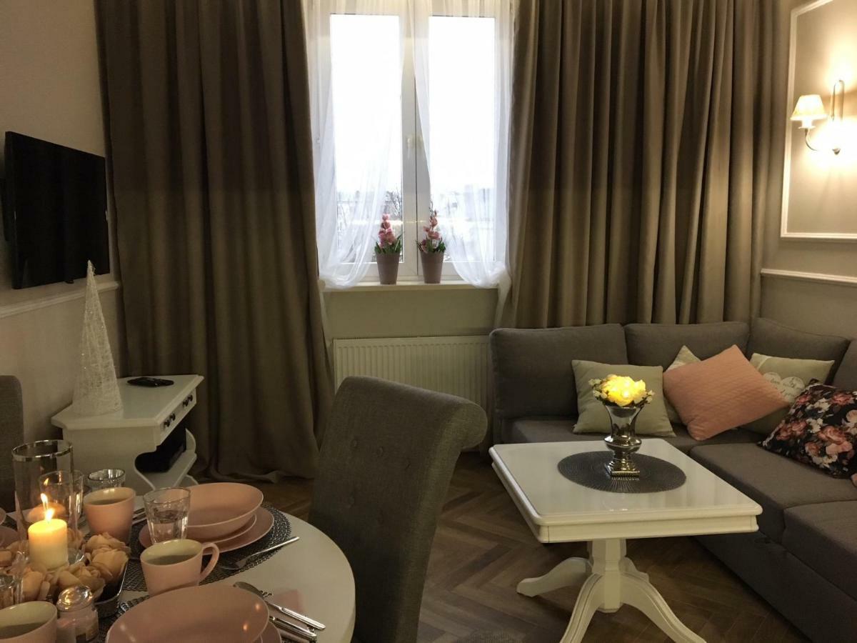 Family & Business Sauna Apartments Sienkiewicza No1 Centrum Plac Lliteratow- Piekny Apartament - 1 Bedroom With Private Sauna, Bath With Hydromassage, Parking Кельце Экстерьер фото