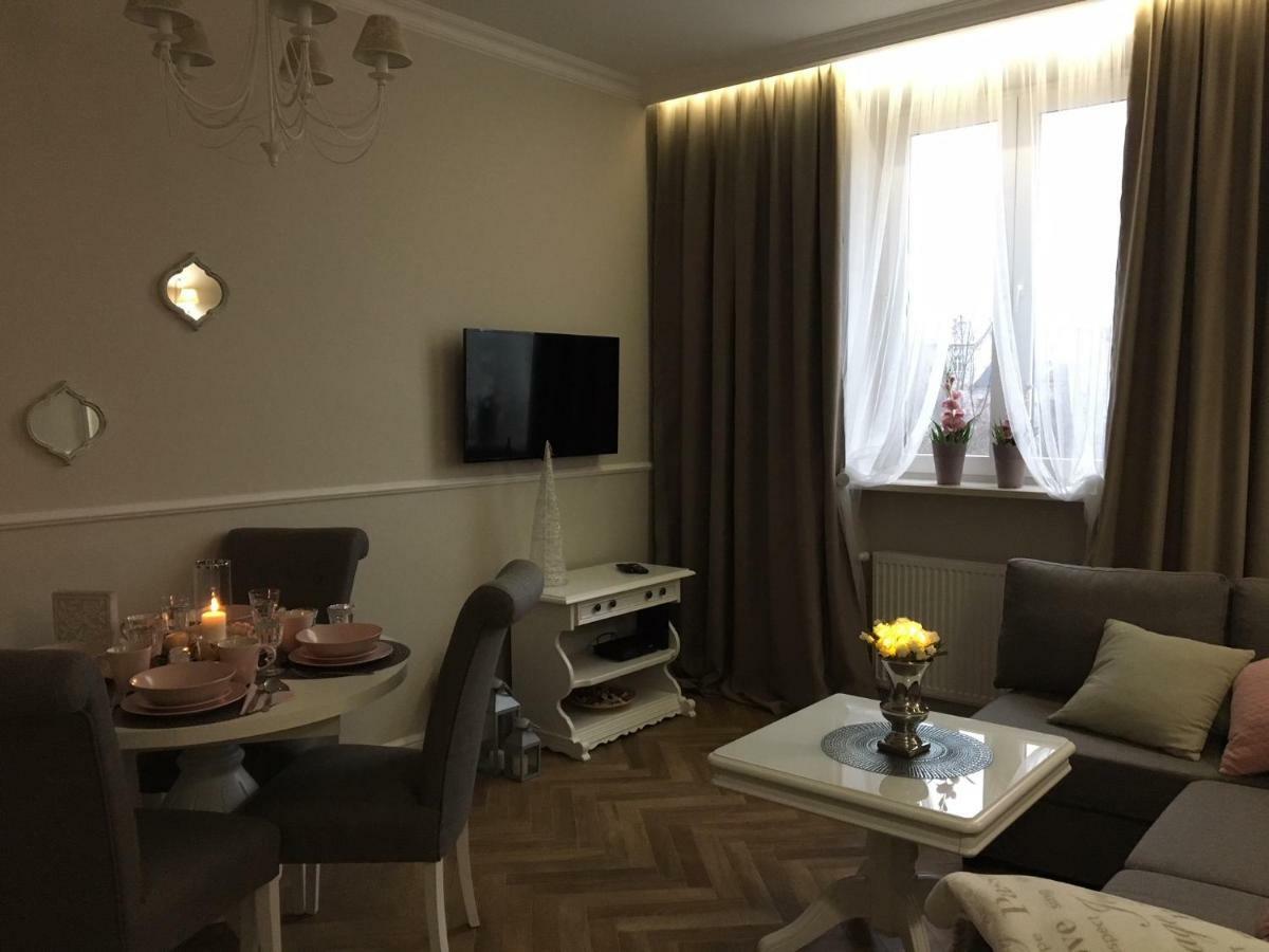Family & Business Sauna Apartments Sienkiewicza No1 Centrum Plac Lliteratow- Piekny Apartament - 1 Bedroom With Private Sauna, Bath With Hydromassage, Parking Кельце Экстерьер фото