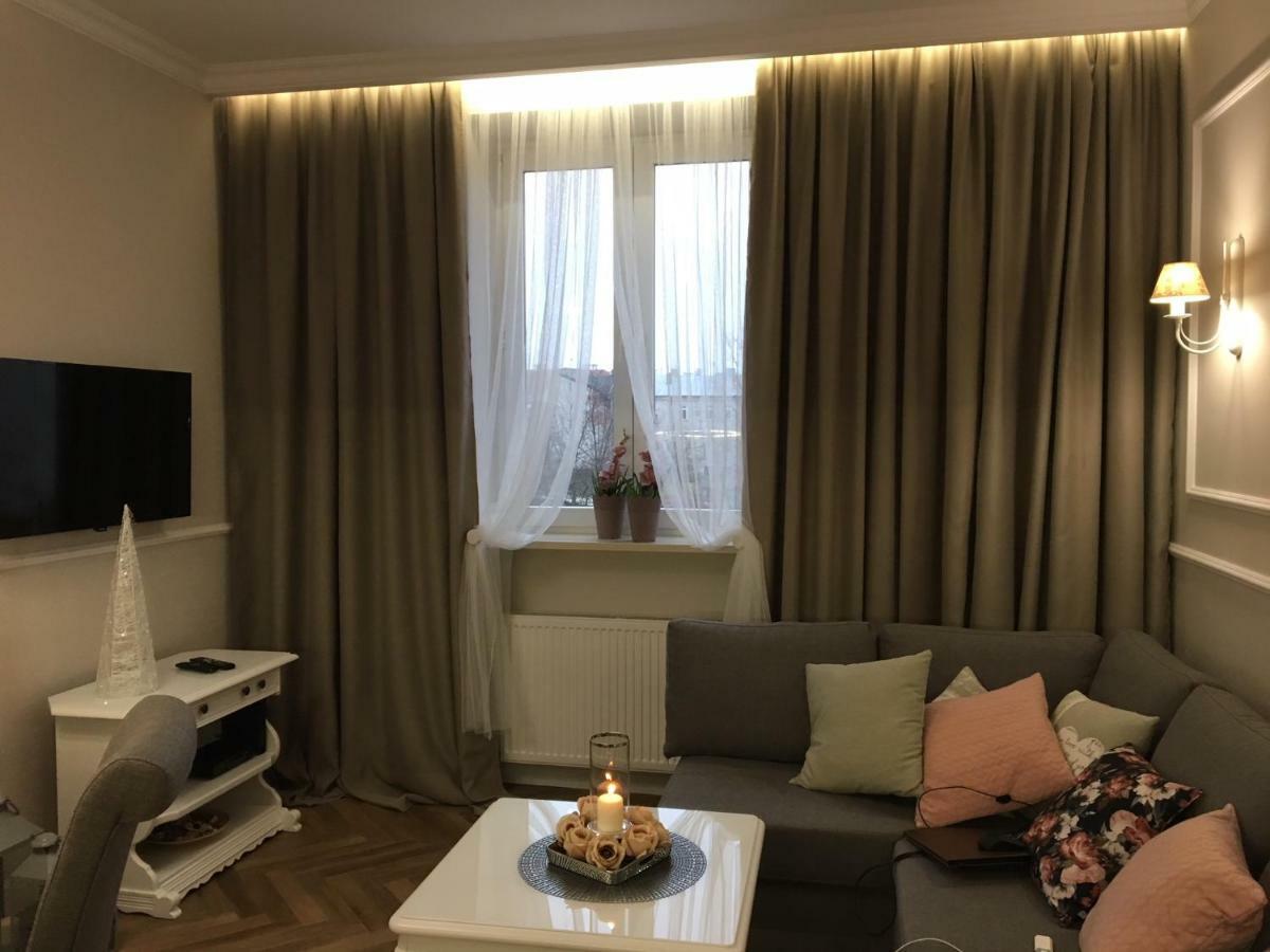 Family & Business Sauna Apartments Sienkiewicza No1 Centrum Plac Lliteratow- Piekny Apartament - 1 Bedroom With Private Sauna, Bath With Hydromassage, Parking Кельце Экстерьер фото