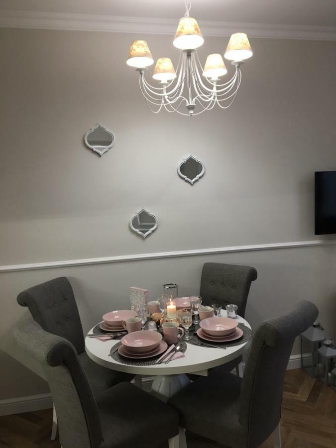 Family & Business Sauna Apartments Sienkiewicza No1 Centrum Plac Lliteratow- Piekny Apartament - 1 Bedroom With Private Sauna, Bath With Hydromassage, Parking Кельце Экстерьер фото